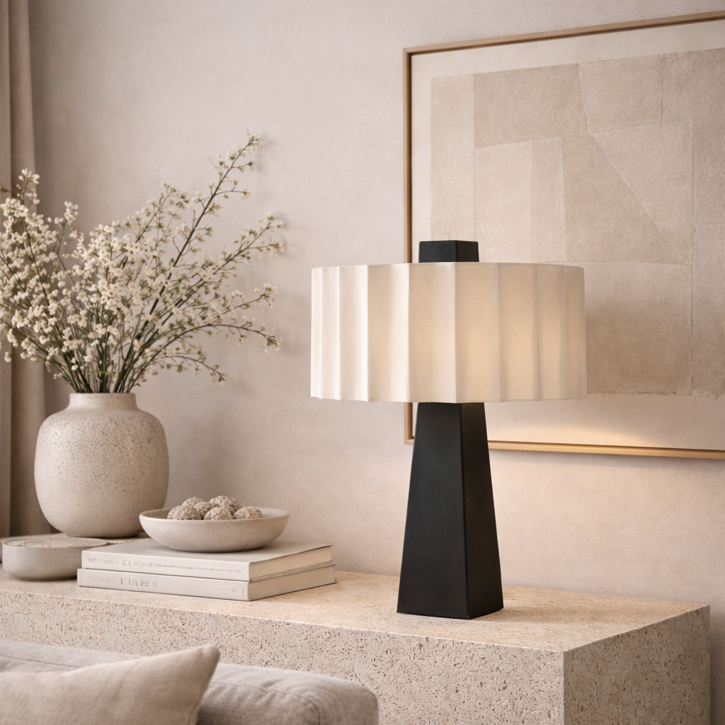 COLUMN – Elegant Pelarformad Bordslampa