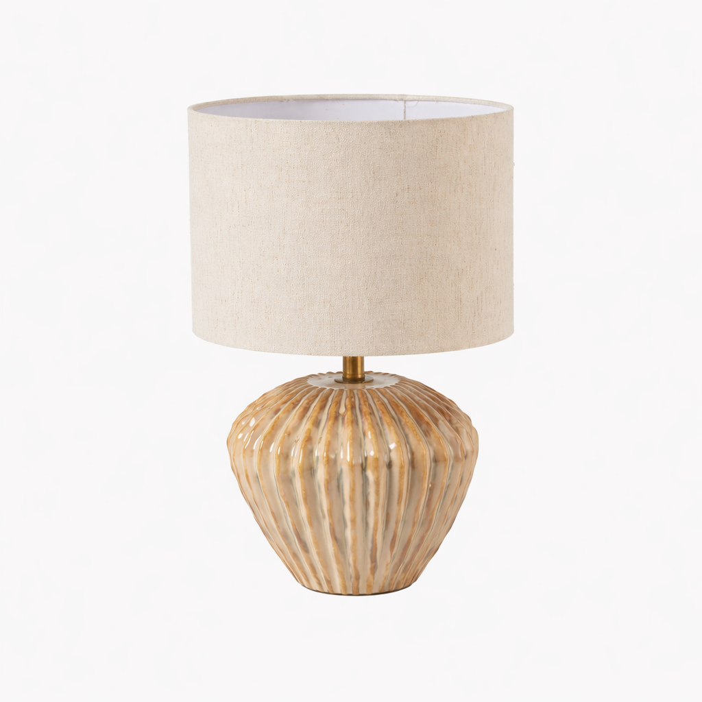 CALIRA - Bordslampa i Keramik med Naturlig Struktur