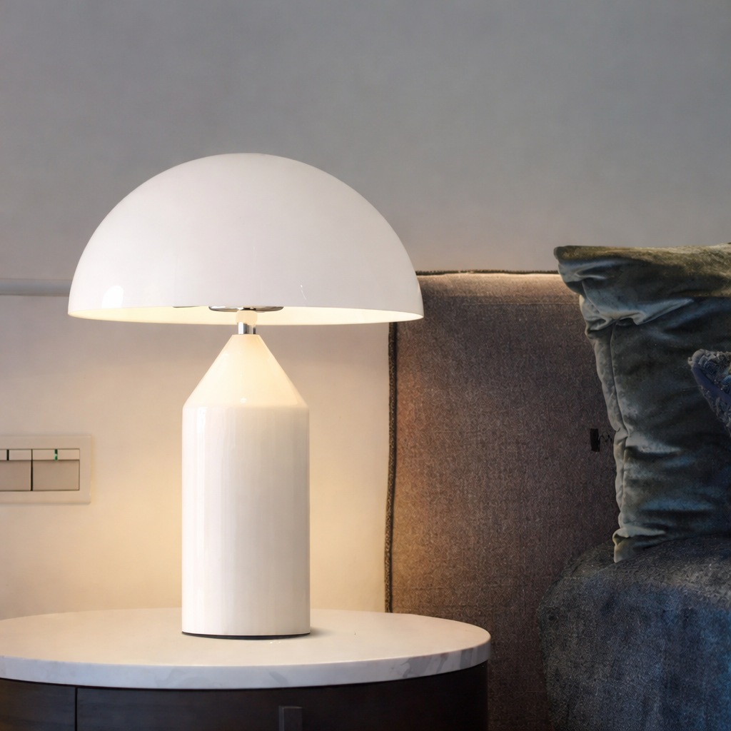 NOIR – Modern Vit Bordslampa