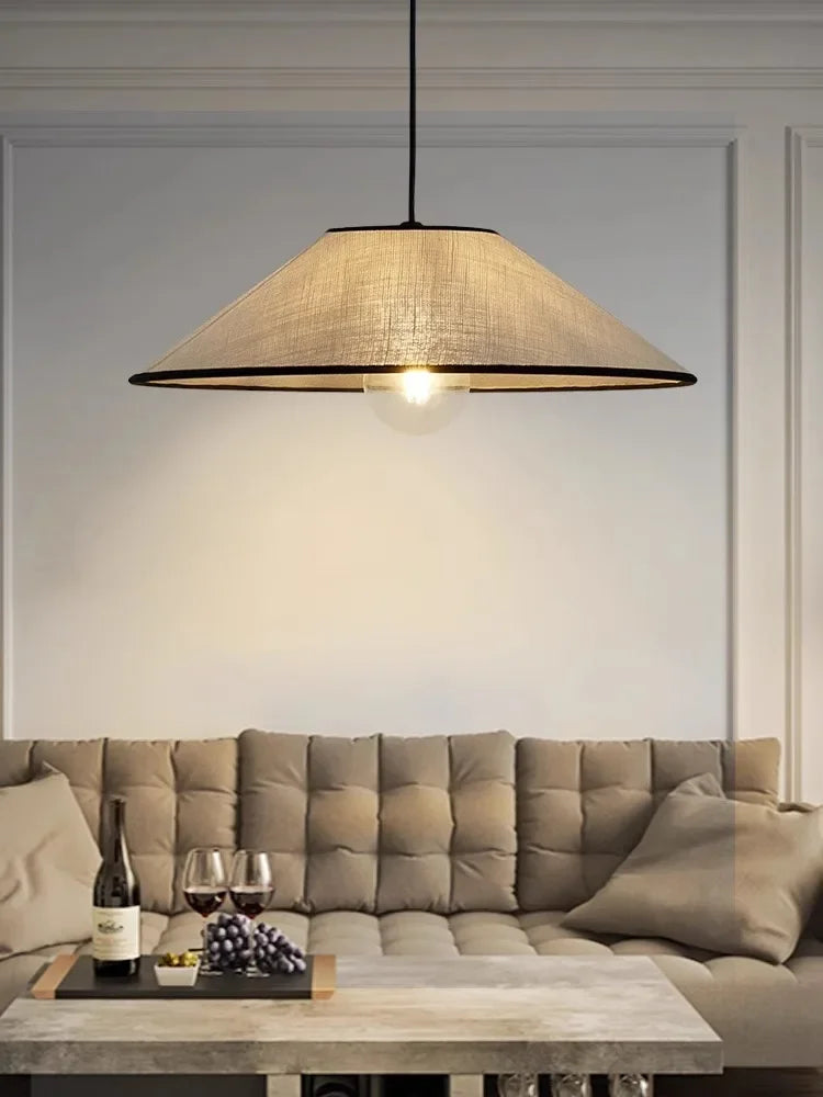 AUIRELLE - Elegant Beige Taklampa