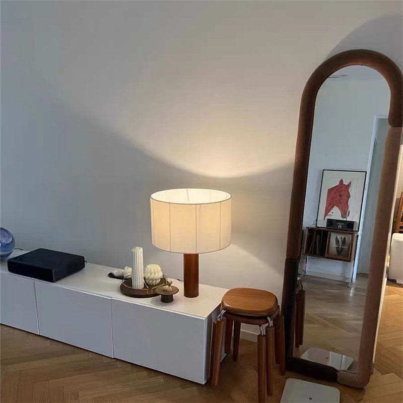 DECO – Modern Bordsbordslampa