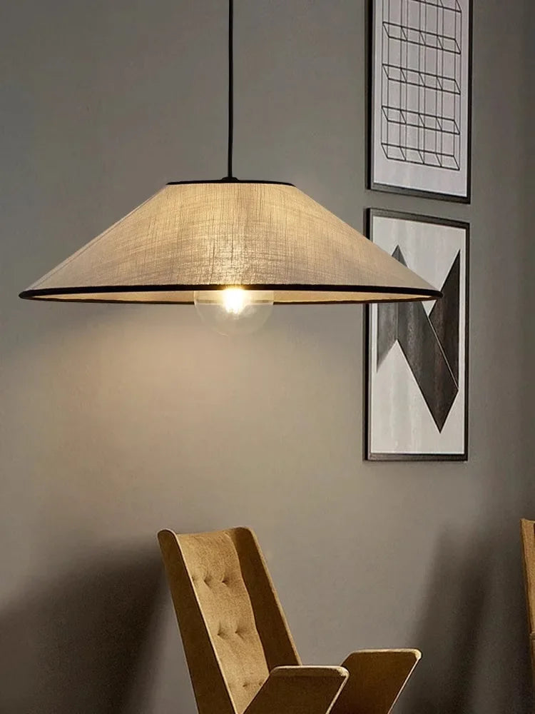 AUIRELLE - Elegant Beige Taklampa