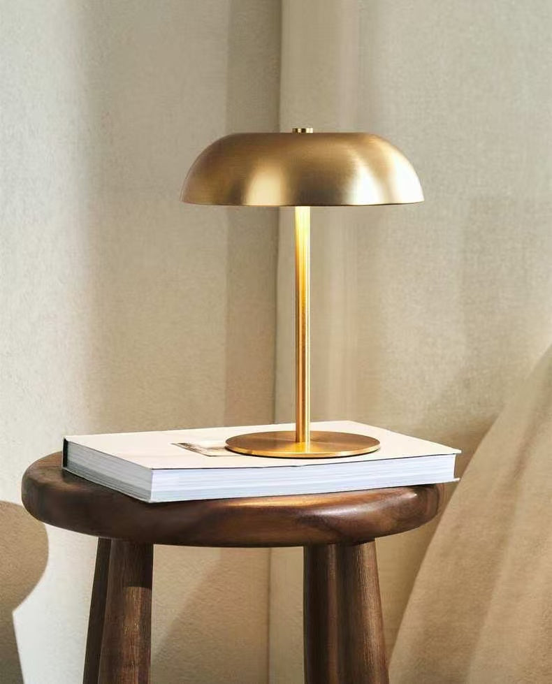 AURELIO - Modern Bordslampa